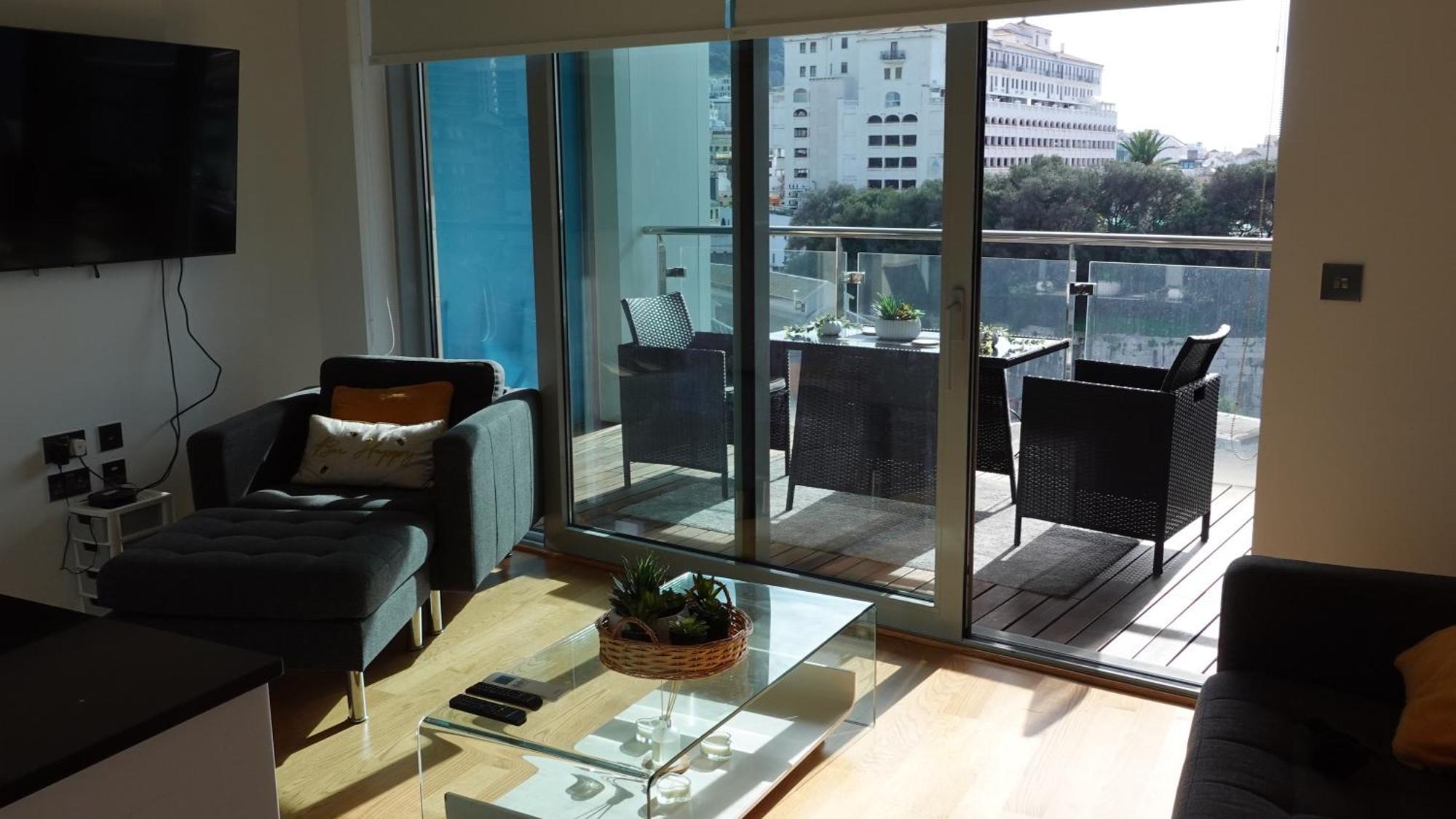 Gibraltar Luxury With Rooftop Pools & Views Exterior photo